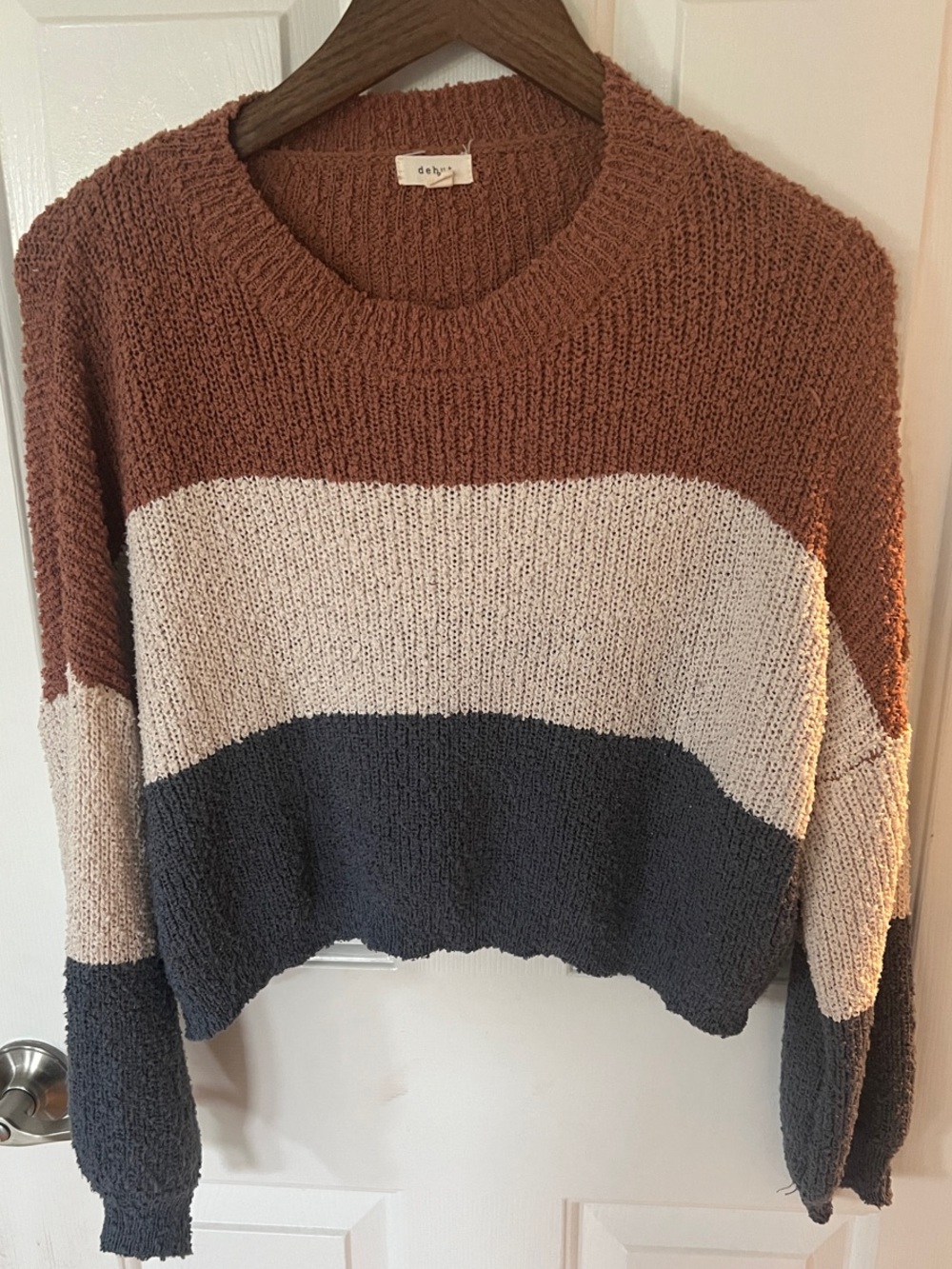 debut Chunky Colorblock Cropped Crewneck Sweater. Earth tones.  Small